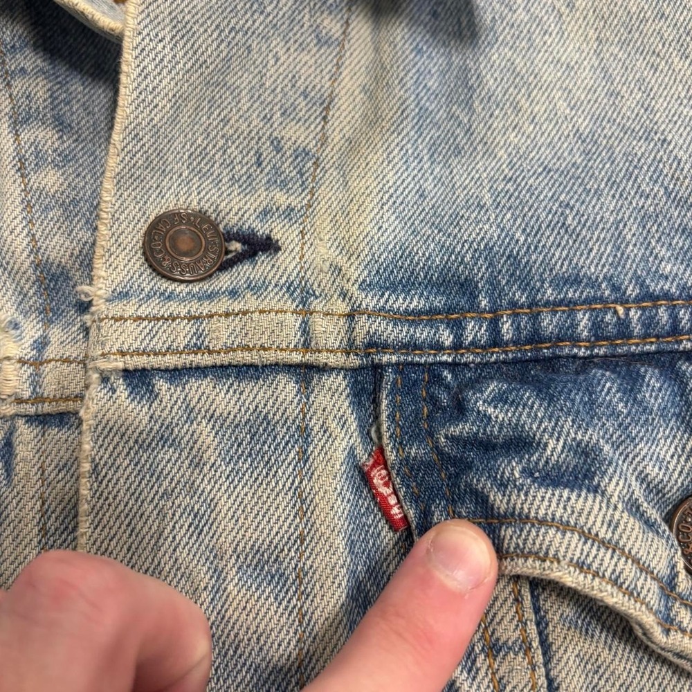 Vintage 90s Levi's 501 Blue Denim Jacket Mens Medium Heavily Thrashed - Picture 2 of 6